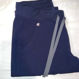 Figs NAVY SP Zamoras (2)